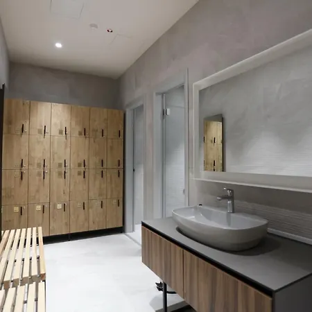 Woodside 315 Apartment *